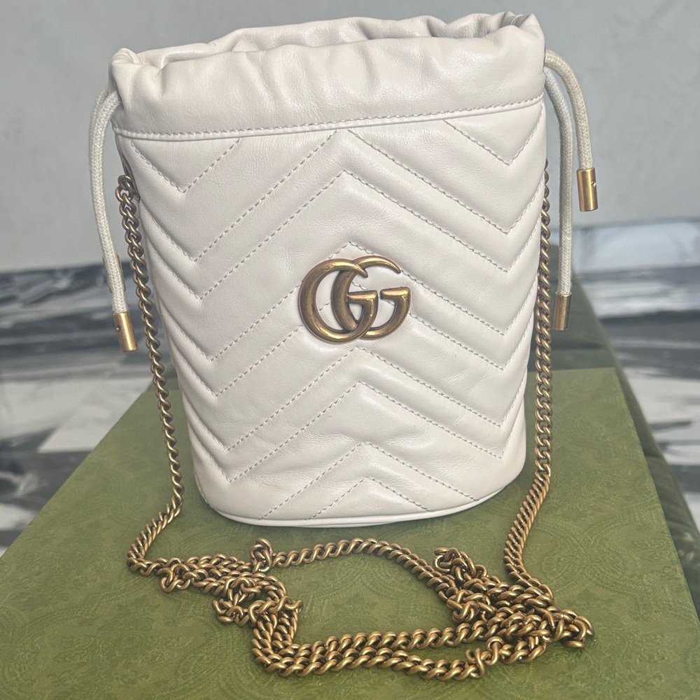 Gucci Cream Quilted Leather Crossbody Bag